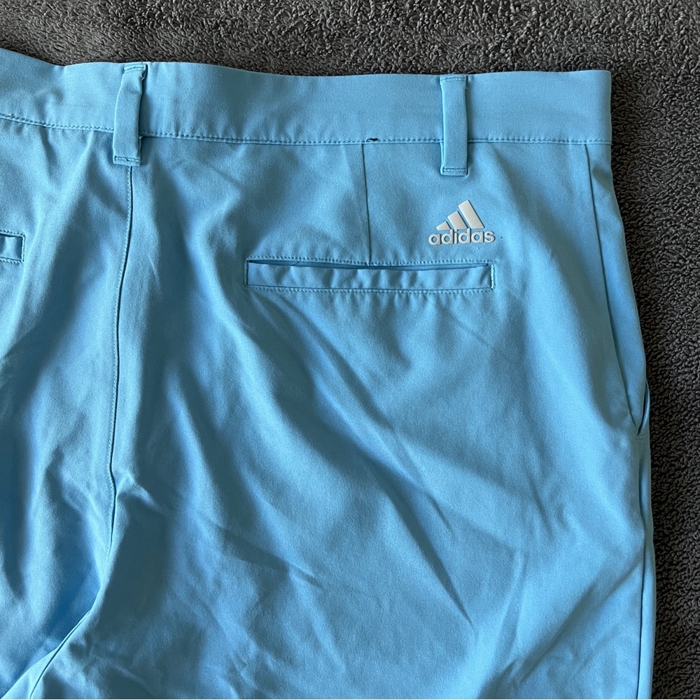 ✨Adidas Men's Sky Blue Flat Front Golf Shorts - Picture 6 of 6